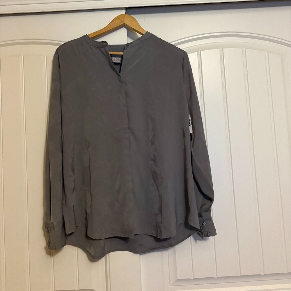 Chico's Long Sleeve Blouse Chico's Size 2 US Size 12/14 Green Floral Button Up